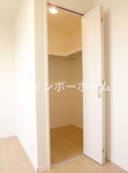 ラプソ一之江の収納