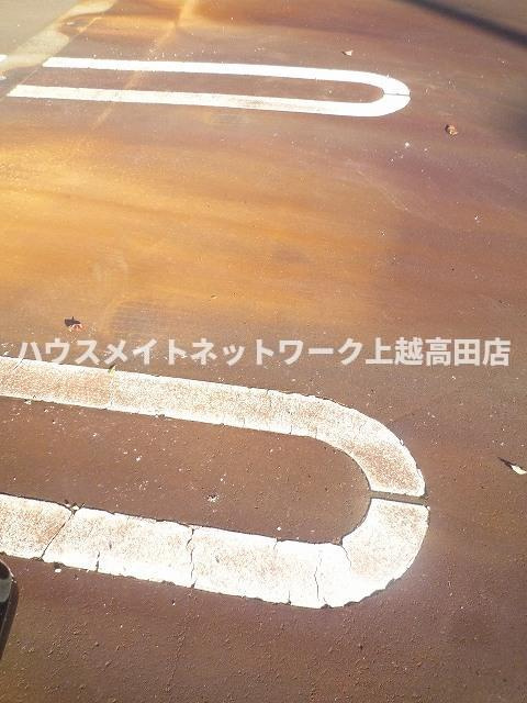 カーサ・アマーレＳＡＩＷＡＩⅠの駐車場|消雪付駐車場