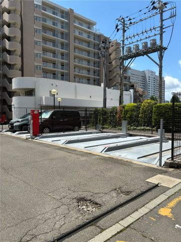 仙台市青葉区柏木１丁目の駐車場
