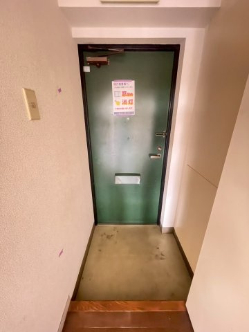 【玄関】 | サンライズ春日