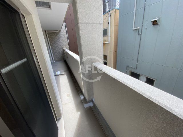 アシュランス新町　堀江小学校のバルコニー|アシュランス新町　バルコニー