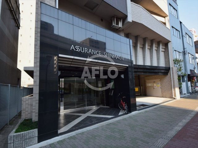 アシュランス新町　堀江小学校のエントランス|アシュランス新町　エントランス