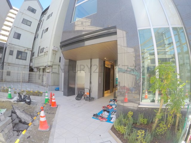 【エントランス】 | アヴェニール中崎