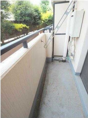 【バルコニー】 | アロー壱番館 | お洗濯にも便利なバルコニー付き