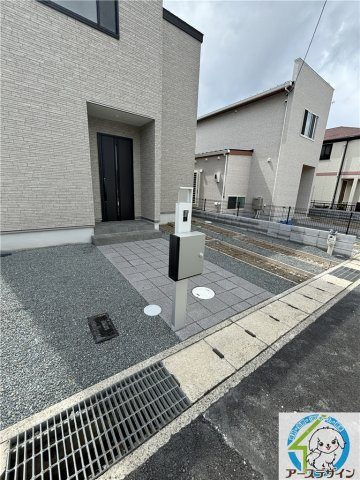 沢野戸建てのエントランス