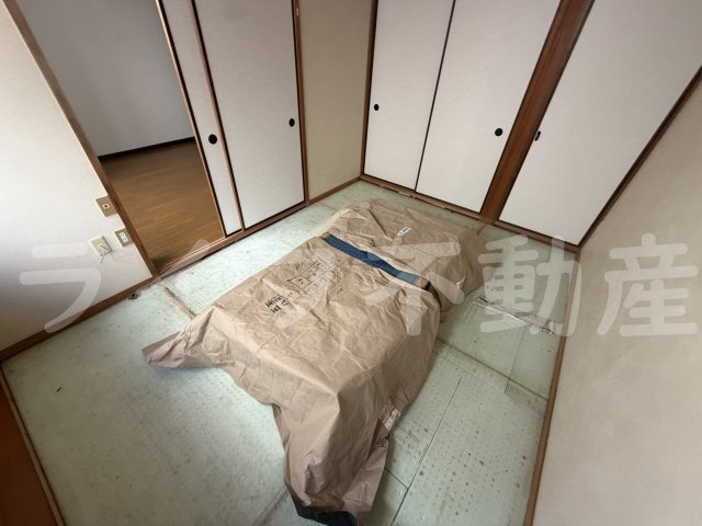 ニシムラハイツの和室