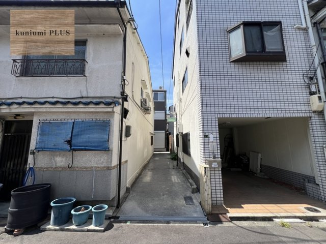 大阪市城東区中浜3丁目の前面道路含む現地写真