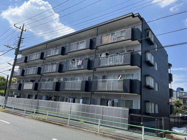 ルミエール新宿の外観