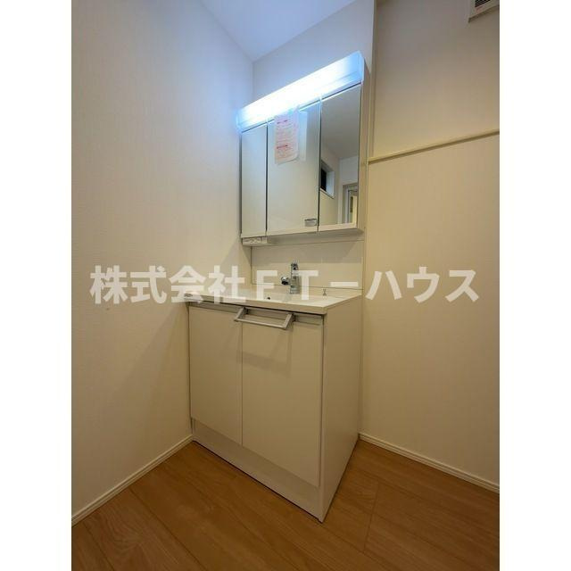 Kolet市川#08の独立洗面台