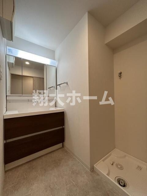 フレアコート北千住の洗面所