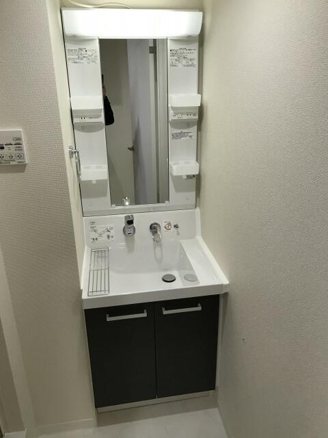 ｂ’ＣＡＳＡ練馬の独立洗面台