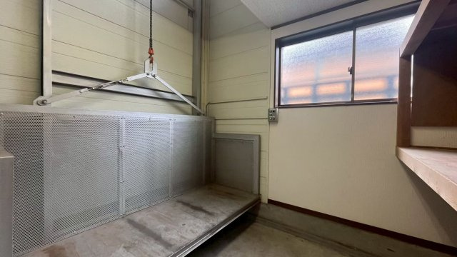 大阪市西成区南津守７丁目　貸倉庫・事務所のその他