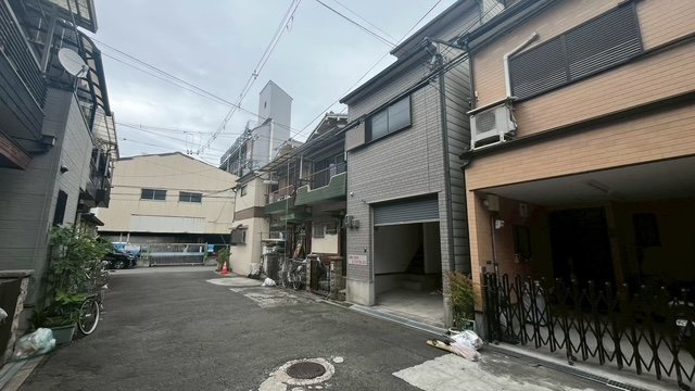 大阪市西成区南津守７丁目　貸倉庫・事務所の外観|外観もきれいです
