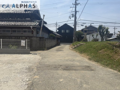 【前面道路含む現地写真】 | 加古川市野口町坂元　新築戸建 | ■閑静な住宅街なので小さなお子様がいるご家庭も安心していただける環境♪