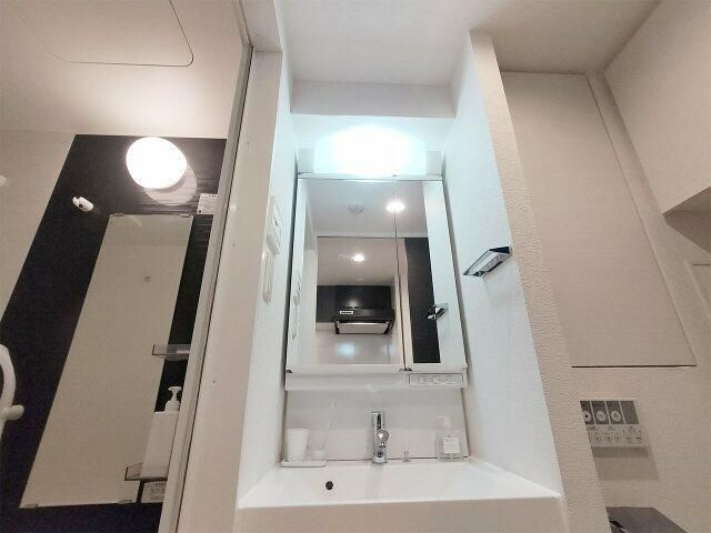 AZEST田無の洗面所