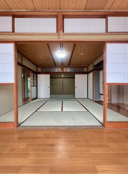 大善寺貸屋【キャッシュバック対象物件】の内装|内装は落ち着いています