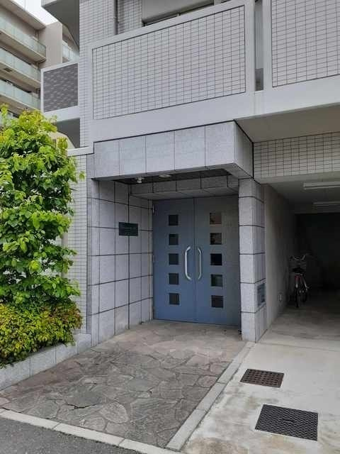 メゾン　ド　レイのエントランス