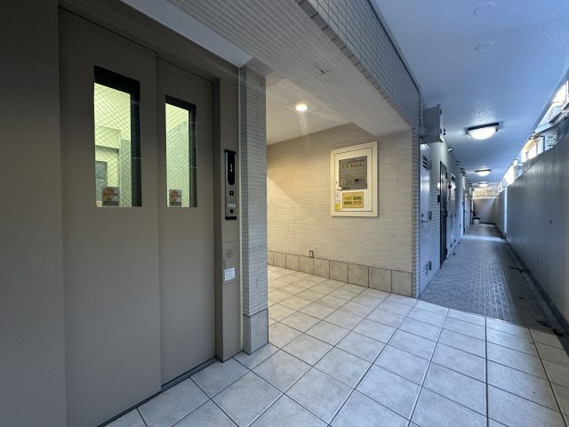 パインワン生田のその他共用部分|エレベーターあります。