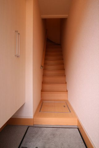 グランヴィラサンの玄関