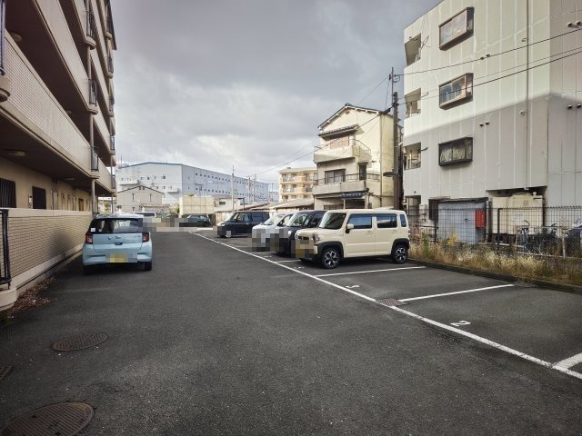 【駐車場】 | シャルム２番館
