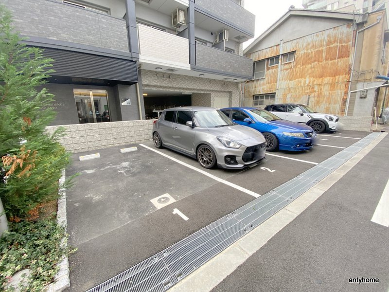エスリードレジデンス大今里　仲介手数料無料の駐車場