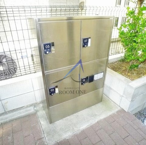 グランヴィーネ　Ｉｃｈｉｋａｗａのその他共用部分|宅配ボックスです。