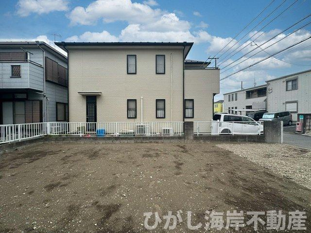 茅ケ崎市浜須賀　新築戸建の外観|8月28日撮影　建築前　現地外観