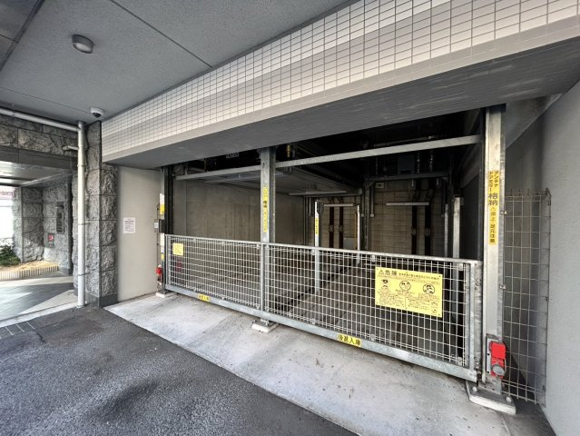 【駐車場】プレサンスみなと元町駅前