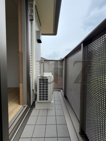 磯子4丁目貸家のバルコニー