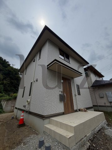 磯子4丁目貸家の外観