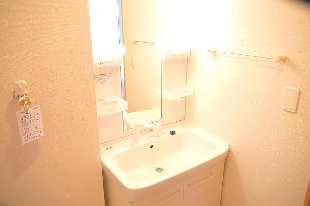 カーサ　ルミノーザの洗面所|洗面所です