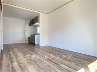 リビエラ南　Ａ棟の居間・リビング
