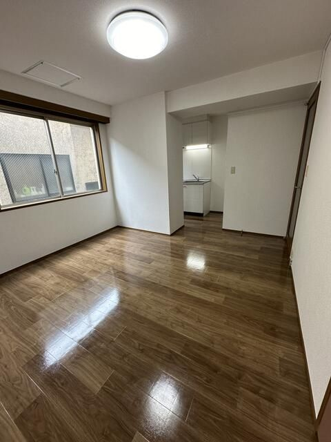 フラット恵潤の寝室