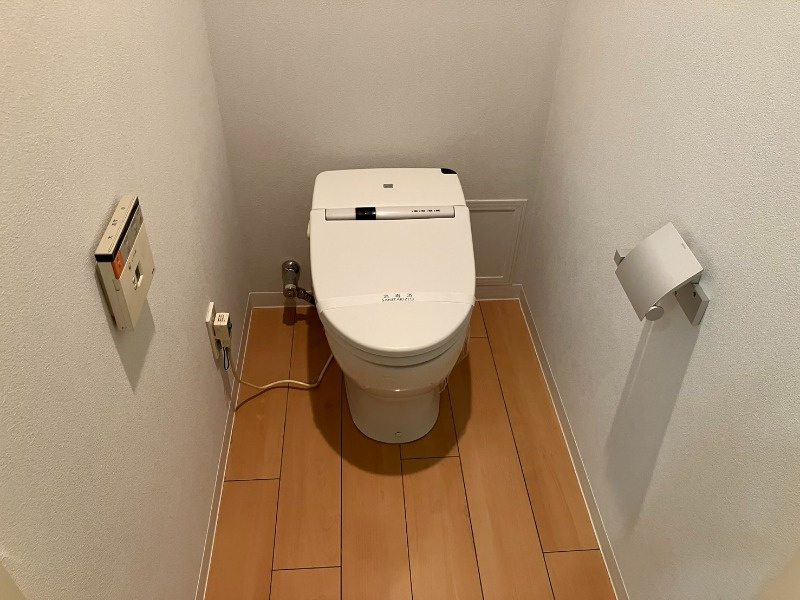 ＦＬＥＧ広尾ＦＵＳＥのトイレ|清潔感のあるトイレです