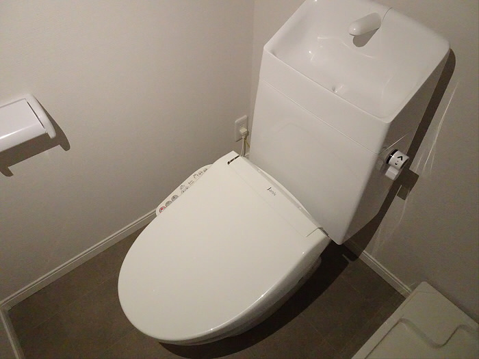 DIO下北沢のトイレ|コンパクトで使いやすいトイレです