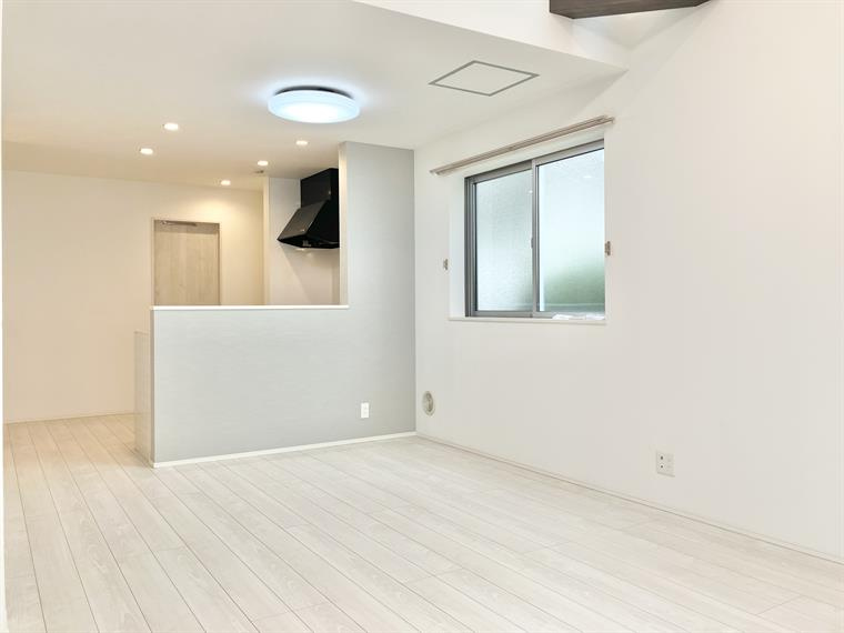 和泉戸建の内装|内装もきれいです