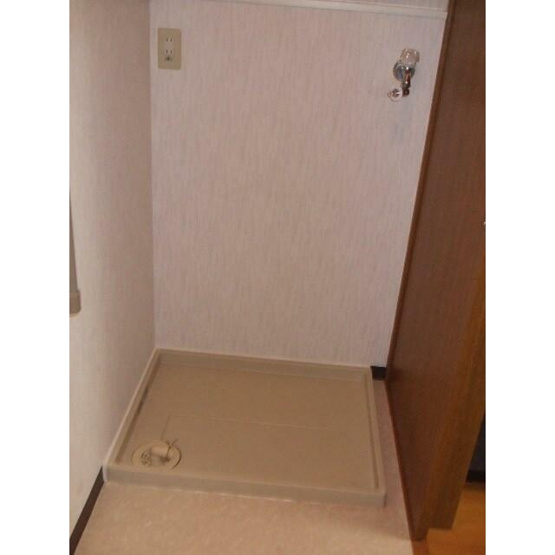 【設備】 | ティアヴェール | 室内洗濯機置き場。