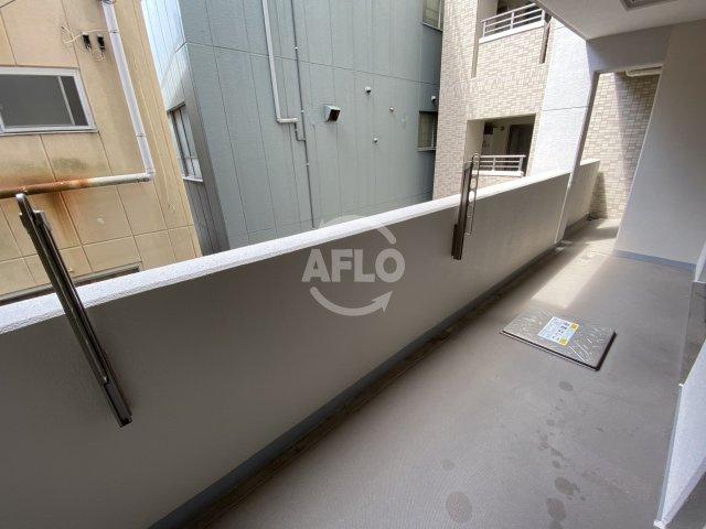アシュランス新町　堀江小学校のバルコニー|アシュランス新町　バルコニー