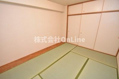 八尾市西山本町１丁目の賃貸マンションの和室