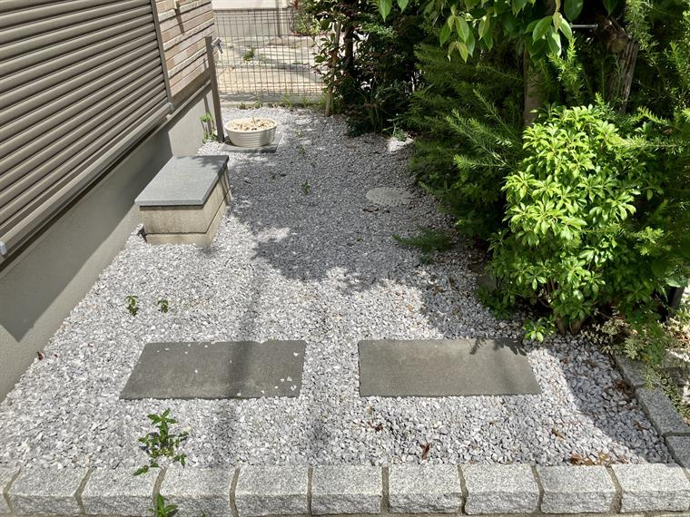 春日町戸建の庭|お庭でゆったりと過ごせます