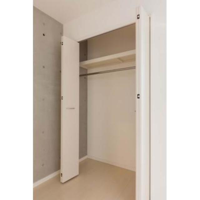 プリエール諏訪の収納|※写真は同タイプ住戸です。