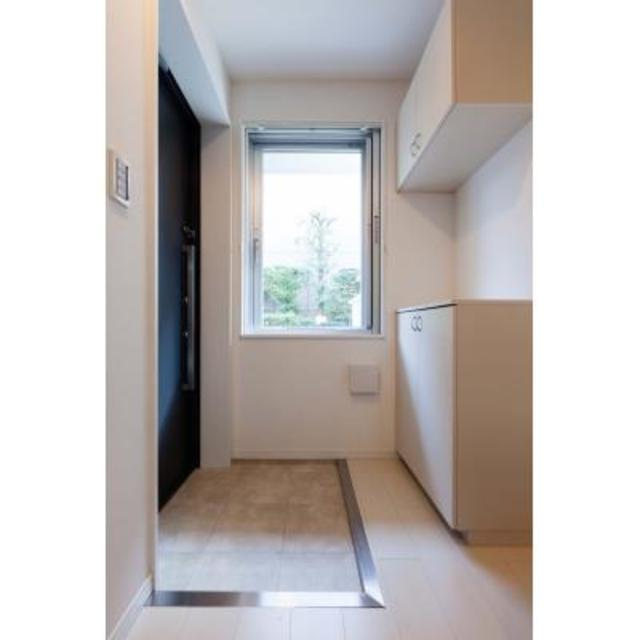 プリエール諏訪の玄関|※写真は同タイプ住戸です。