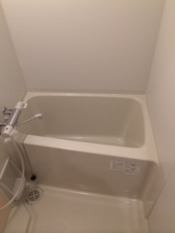 レオネクストティー　エムの浴室|きれいなお風呂です