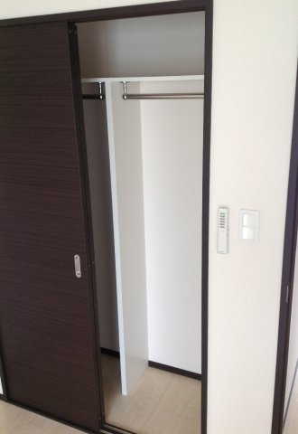 クレイノリレーションの内装|明るい色調の室内です