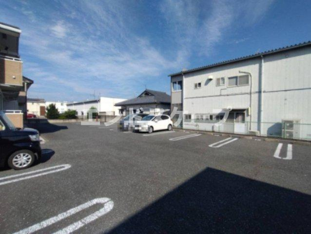 アンデス　Ⅰの駐車場|高崎、前橋のお部屋探しはエンドスケープまで！お客様の理想お聞かせ下さい♪