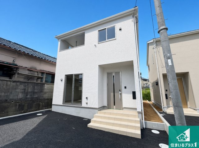 ♦泉南郡熊取町五門東　第2期　新築一戸建ての外観|お客様に長く安心して住んでいだだける事にこだわった家づくり！住んでからのアフターサービスにもしっかりと取り組んでいます！