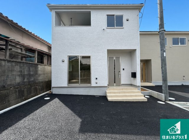 ◆泉南郡熊取町五門東　第2期　新築一戸建ての外観|お客様に長く安心して住んでいだだける事にこだわった家づくり！住んでからのアフターサービスにもしっかりと取り組んでいます！