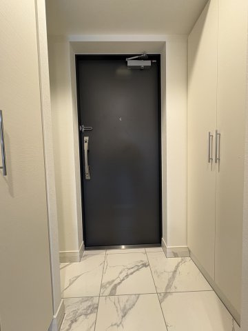 プラシア蒲田 ＴＨＥ ＧＲＡＮＤ ＲＥＳＩＤＥＮＣＥの玄関|毎日通る玄関はこちらです