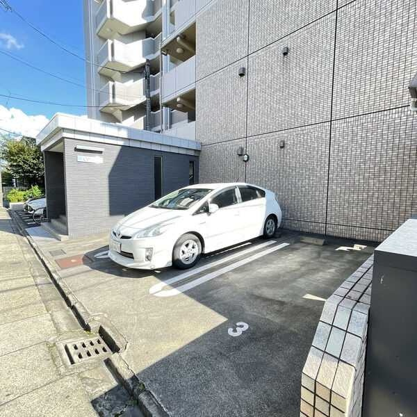 Stella　名古屋市賃貸　仲介手数料無料の駐車場