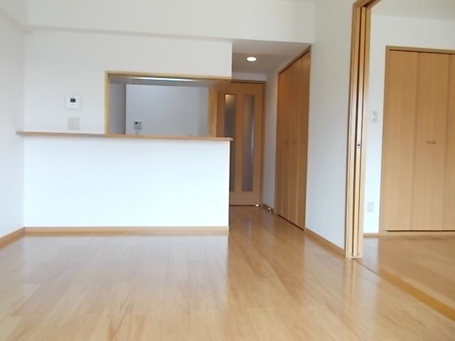 サンライズ桶川西の居間・リビング